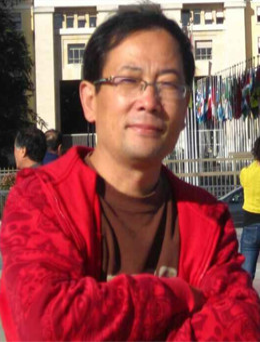 杨小春